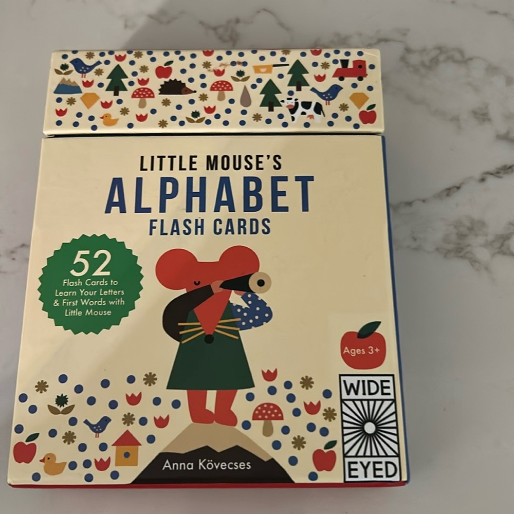 Little mouse alphabet flashcards